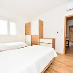 Vulelija By Interhome