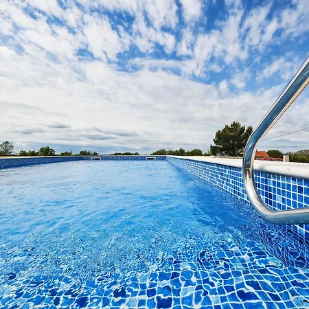 Holiday home Vulelija By Interhome Benkovac