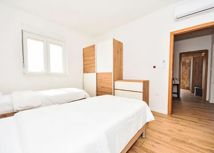 Vulelija By Interhome