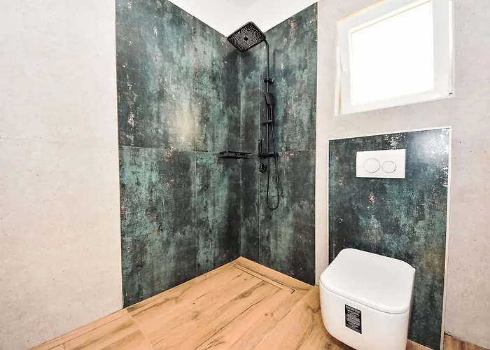 Vulelija By Interhome * בנקובאץ