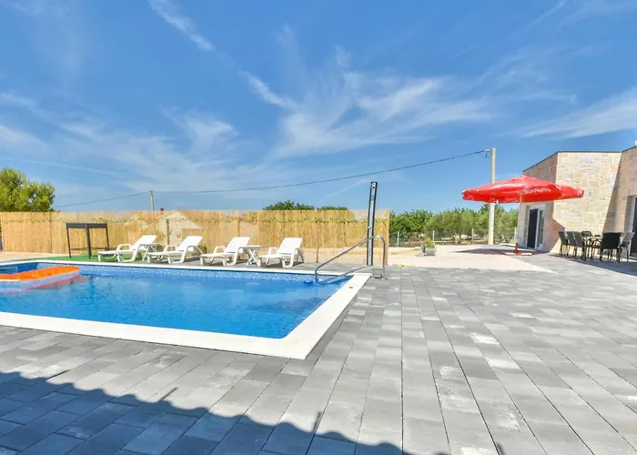 Vulelija By Interhome בית נופש